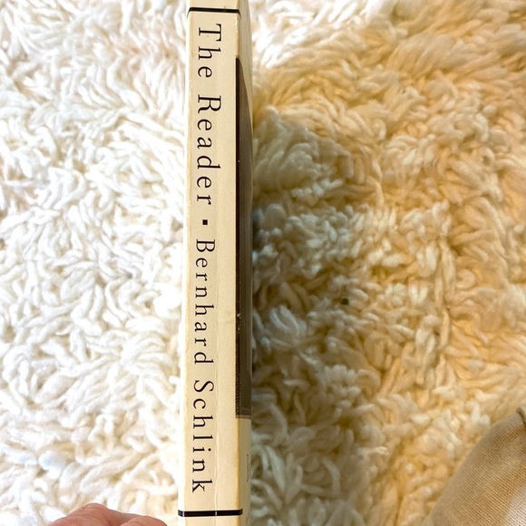 THE READER  a Novel by BERNHARD SCHLINK OPRAH’S BOOK CLUB - CLEAN PB - Picture 2 of 4